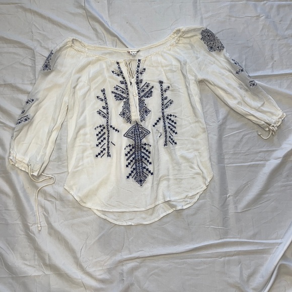 Love Look Top - Picture 1 of 2